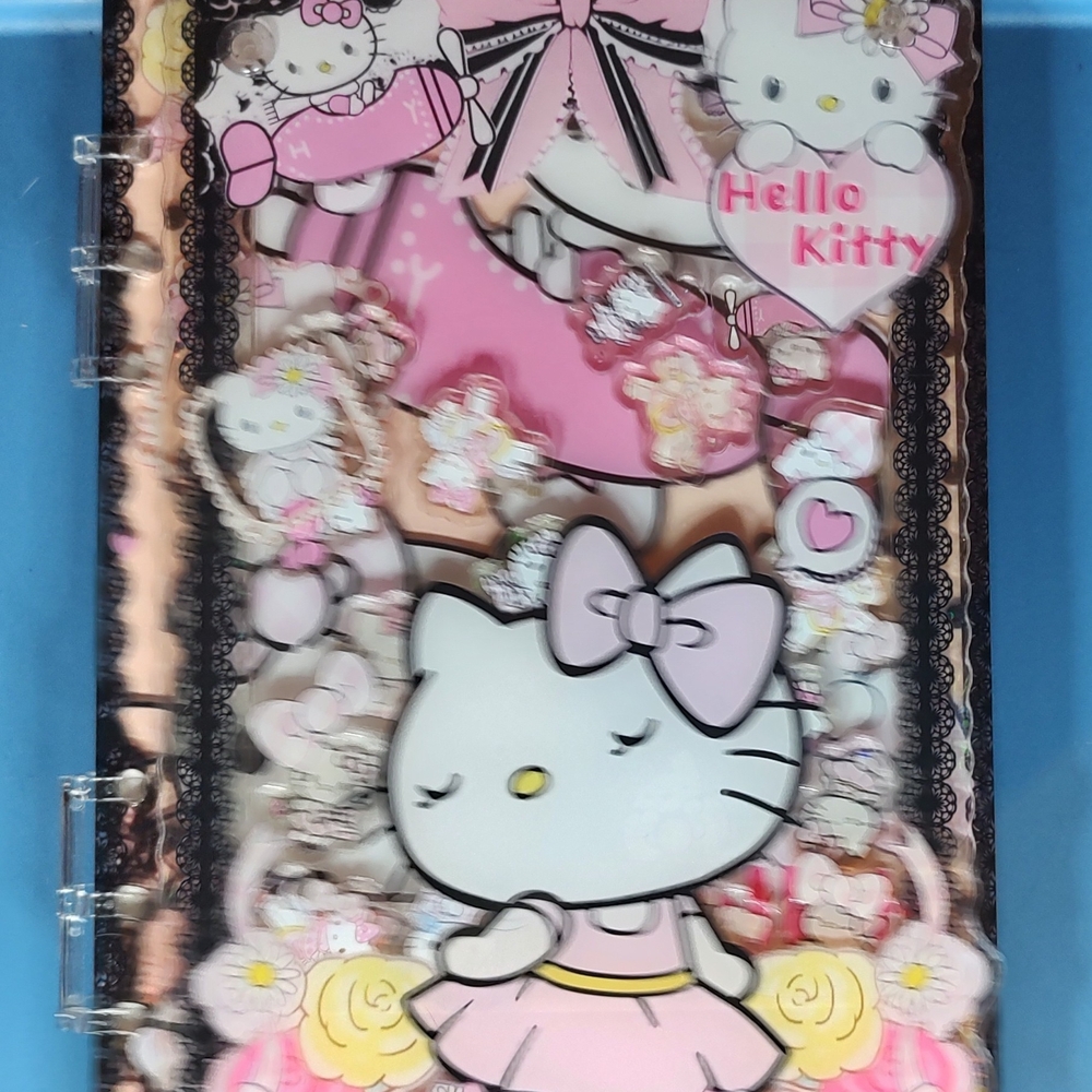 New! Hello Kitty A5 Size Acrylic Shaker Notebooks With Paper